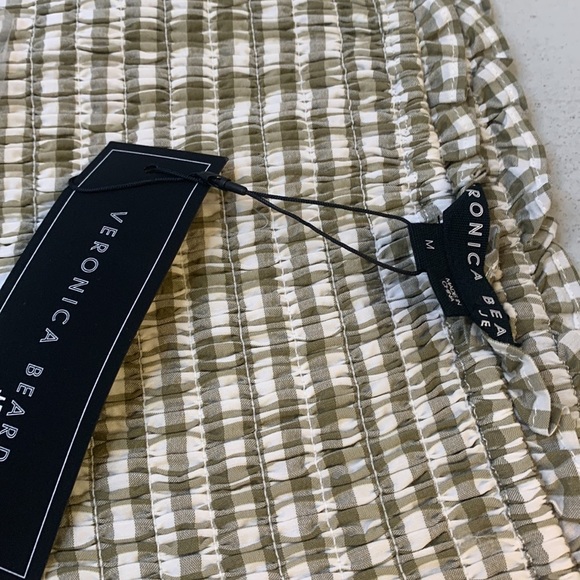 Veronica Beard Jeans
Aloya Smocked Seersucker Skirt Medium - Picture 8 of 13